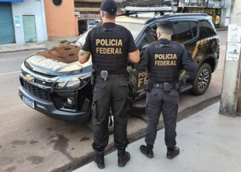 Polícia Federal prende mulher por abusar e estuprar a própria filha em Botelhos