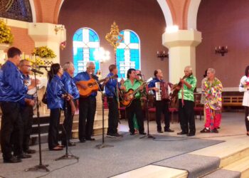 Tradicional Encontro de Companhias de Reis será realizado em 8 de janeiro