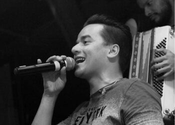 Yago, da dupla com Santiago, morre em Curitiba-PR; cantor morou em Poços