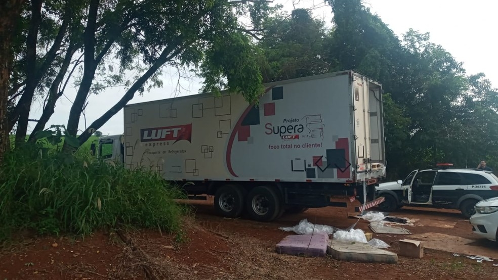 Caminhão carregado com testes de Covid é alvo de assalto em Leme