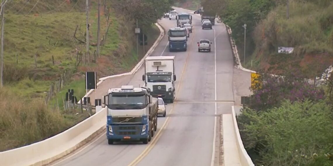 DER-MG suspende emissão de Autorização Especial de Trânsito até 25/1