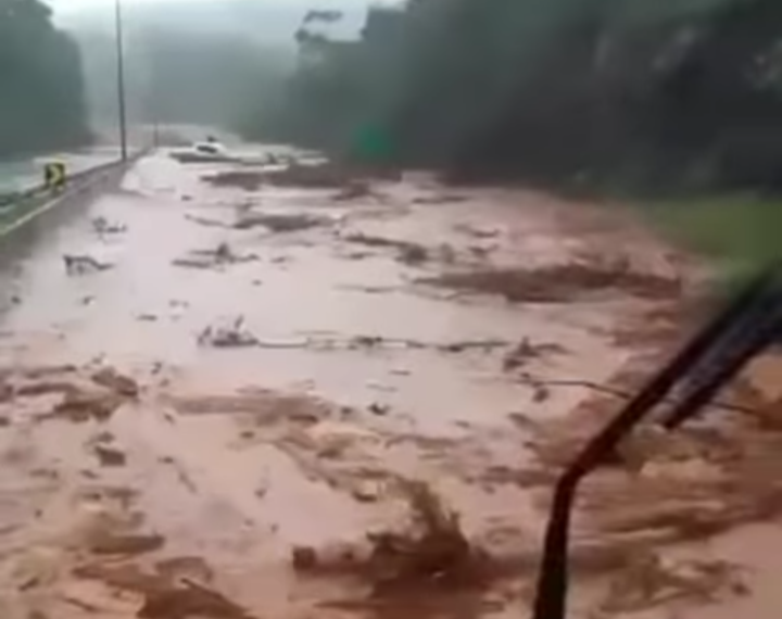Porta-voz dos Bombeiros de Minas Gerais esclarece situação em Nova Lima