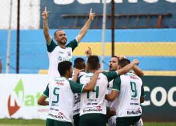 Caldense vence a URT pela segunda rodada do Campeonato Mineiro
