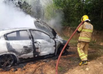 Veículo incendiado é encontrado na zona rural de Guaxupé