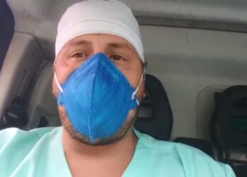 Profissional de saúde faz desabafo sobre filas em unidades de saúde; veja