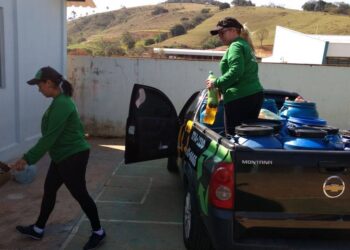 Cooperativa de Poços de Caldas que recolhe óleo de cozinha faz alerta