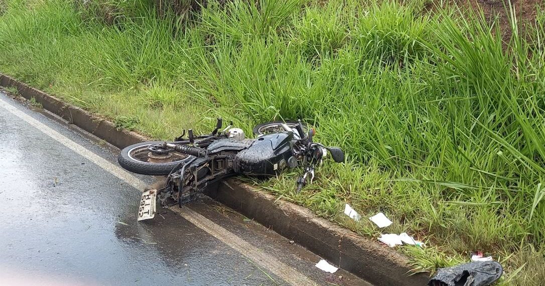 Acidente na Av. Edmundo Cardillo, em Poços de Caldas, deixa um ferido