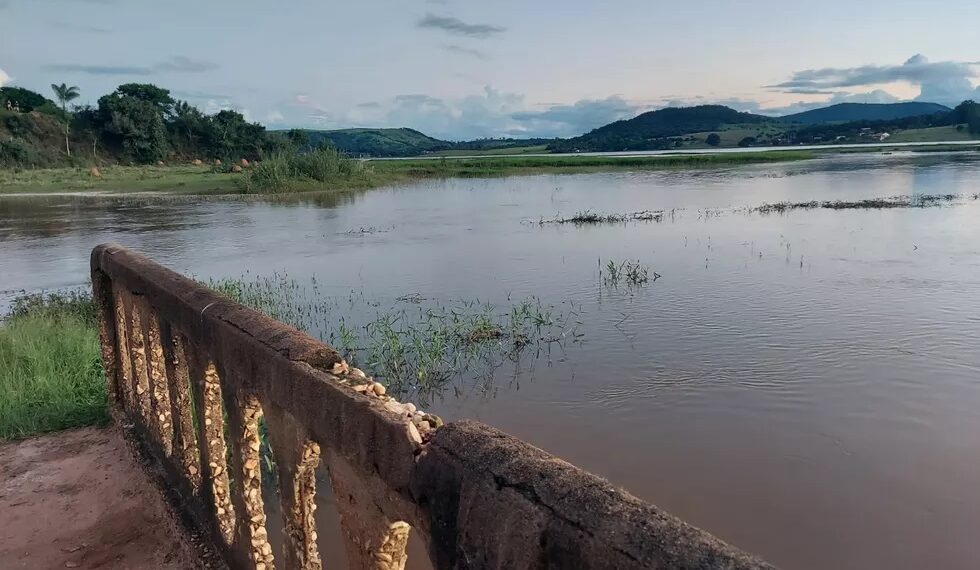 Jovem morre afogado na represa de Furnas, em Alterosa