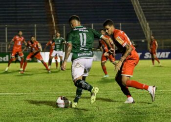 Caldense é derrotada pelo Tombense e perde a invencibilidade no Mineiro