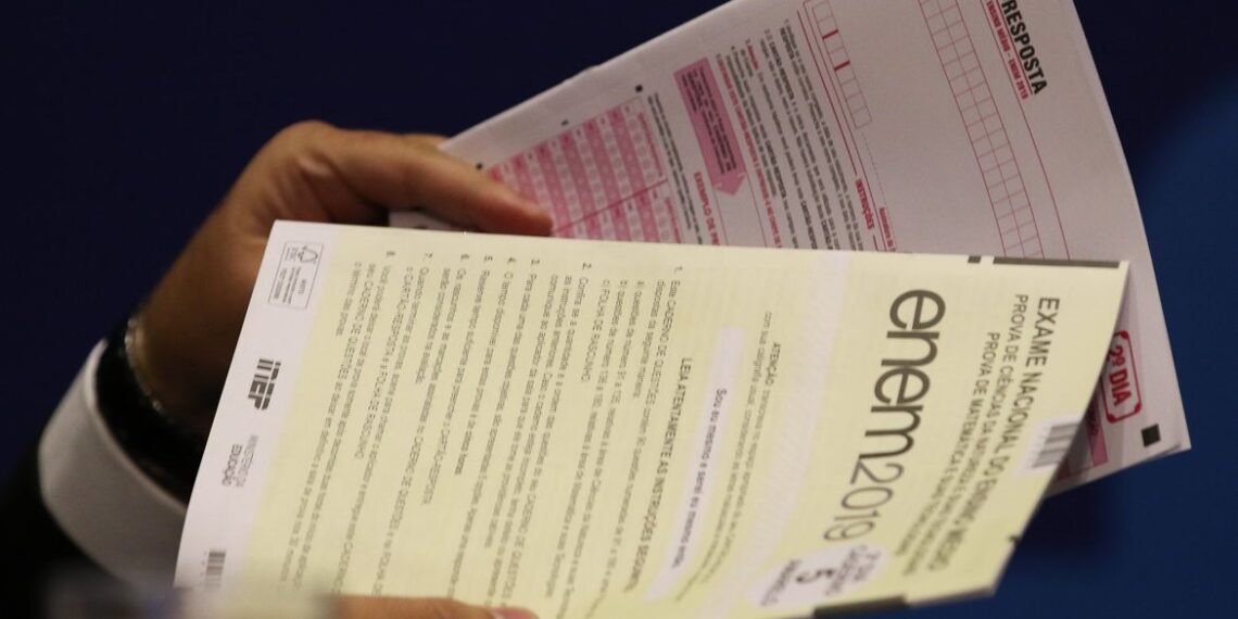 Estudantes já podem consultar o resultado oficial do Enem 2021