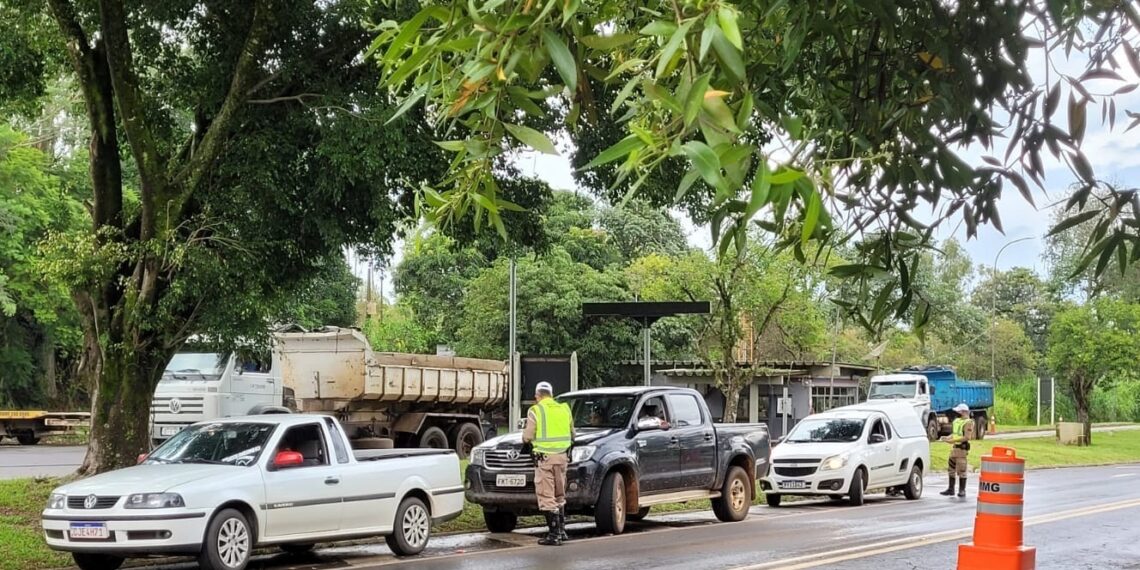 Operação Impacto tem quase 100 veículos abordados em São Sebastião do Paraíso