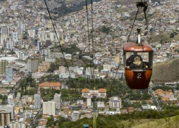 Plano Municipal de Turismo é lançado em Poços e teleférico será reativado