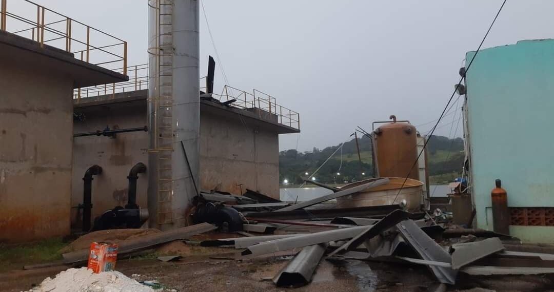 Forte chuva causa danos em estação de Tratamento de Água e afeta abastecimento em Vargem Grande do Sul