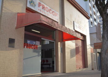 Projeto “Procon vai à Escola” será retomado em Poços na próxima semana