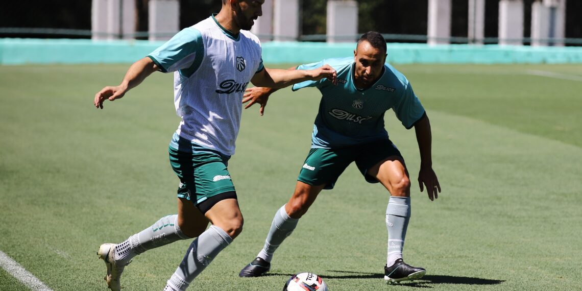 Caldense treina em Contagem-MG e fecha preparação para primeiro jogo da semifinal contra o Atlético