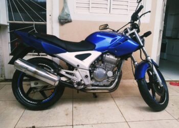 Motocicleta é furtada na área central de Poços de Caldas