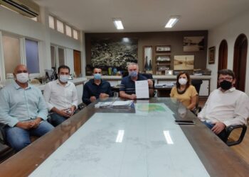 Prefeitura de Poços diz que pretende reajustar em 50% o Bolsa Estágio