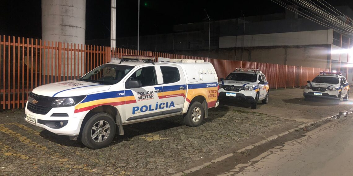 Polícia Militar prende suspeitos de furto em faculdade de Poços de Caldas