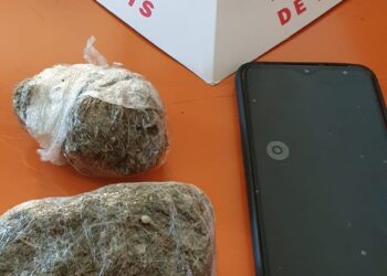 Homem tem moto apreendida e é preso suspeito de tráfico de drogas em Poços de Caldas