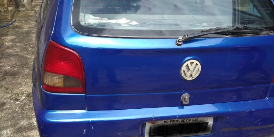 Açougueiro tem carro furtado em Poços de Caldas