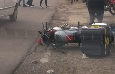 Motociclista fica ferido após sofrer acidente em Poços de Caldas