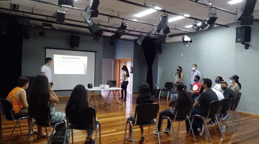 Curso de Inclusão Digital é retomado no CEU, em parceria com o IFSULDEMINAS