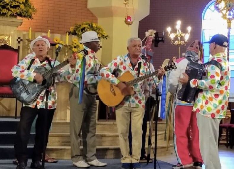 Encontro de Companhias de Santos Reis acontece neste sábado em Poços de Caldas