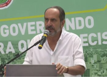 Kalil deixa Prefeitura de BH e anuncia pré-candidatura ao governo de Minas