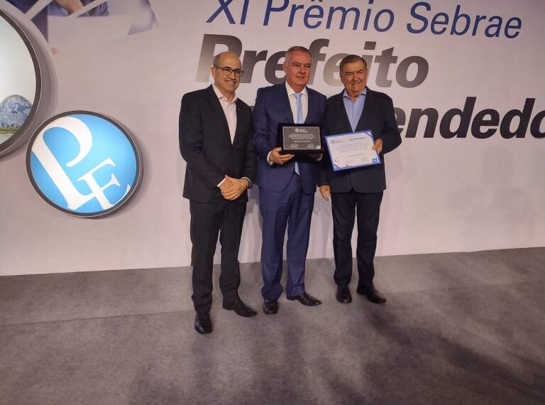 Prefeito Empreendedor: Poços fica entre as cidades em destaque de Minas Gerais