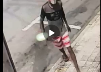 VÍDEO| Homem furta bicicleta de adolescente de 13 anos no centro de Poços de Caldas