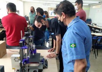 Senai abre vagas para cursos técnicos gratuitos e para jovem aprendiz em Poços de Caldas