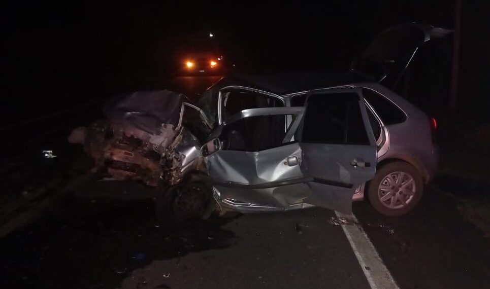 Motorista, com visíveis sinais de embriaguez, fica gravemente ferido em acidente na MG-179