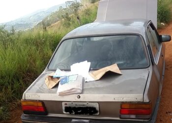 Carro é encontrado abandonado na região oeste de Poços de Caldas
