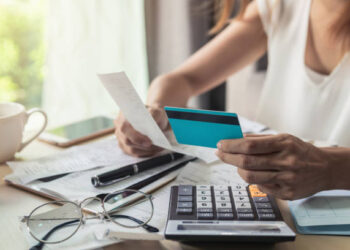 Percentual de endividamento do brasileiro atinge recorde de 77,5%