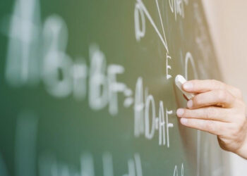 Governo estadual anuncia “Programa Trilhas de Futuro – Educadores”