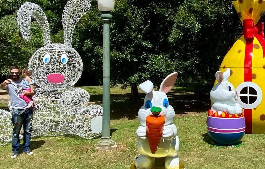 Inaugurada no sábado, Vila da Páscoa já recebe manutenção em Poços