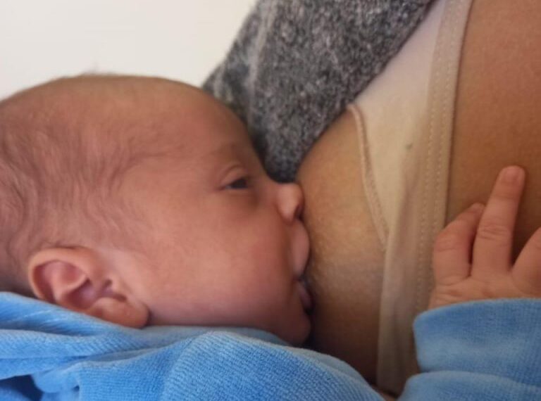 Serviço de Aleitamento Materno é ampliado no Centro Especializado de Atenção à Saúde da Mulher em Poços