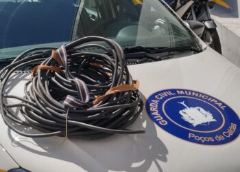 Homem condenado à prisão domiciliar é preso furtando fiação na estação do Teleférico de Poços de Caldas