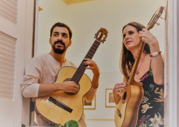 Nádia Campos e Guilherme Melo fazem show no Coreto de Poços