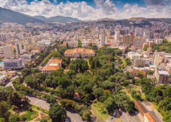 Veja o expediente dos serviços essenciais durante o feriado desta sexta em Poços de Caldas