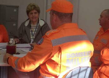 Projeto “Bombeiro nas Escolas” será desenvolvido na Rede Municipal de Ensino de Poços de Caldas