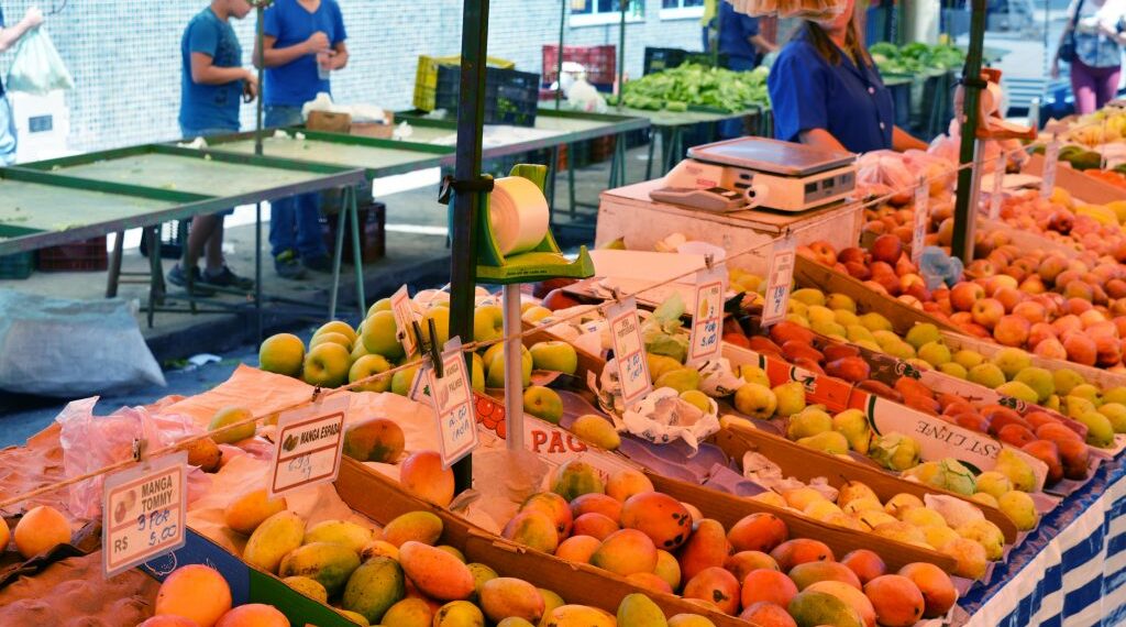 Inscrições abertas para novas vagas nas feiras livres de Poços de Caldas