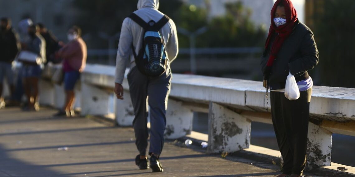 Pessoas com asma devem redobrar cuidados no outono e no inverno
