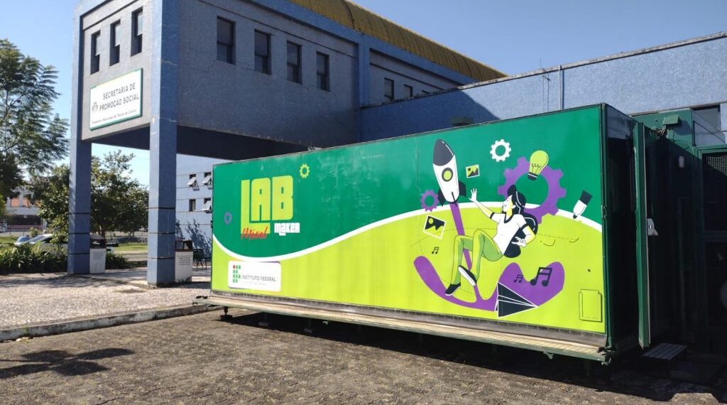 IFSULDEMINAS oferece curso de robótica para crianças e jovens da Rede Pública