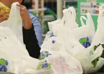 Ministério Público recomenda aos supermercados suspensão da venda de sacolas plásticas em Poços de Caldas