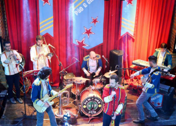 Banda Pão e Circo se apresenta neste domingo na zona sul de Poços de Caldas