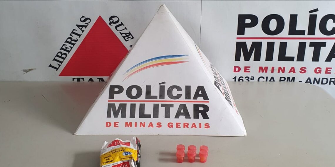 Casal é preso suspeito de traficar drogas em Andradas