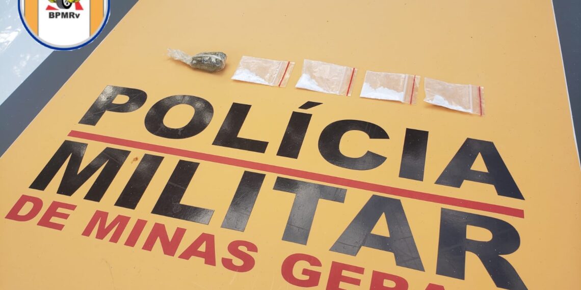 Três pessoas são detidas com drogas em Bandeira do Sul