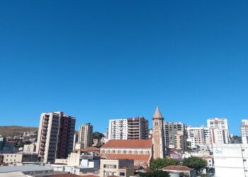 Inmet emite alertas de baixa umidade e queda de temperatura para Poços de Caldas e região