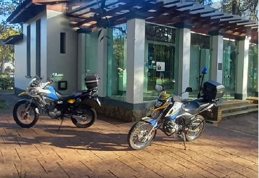 Café Concerto tem vidros quebrados em Poços de Caldas; o local ainda não foi reativado
